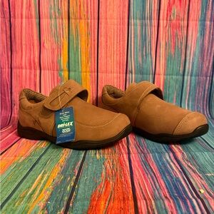 Diabetic Shoes 9.5W New with tags